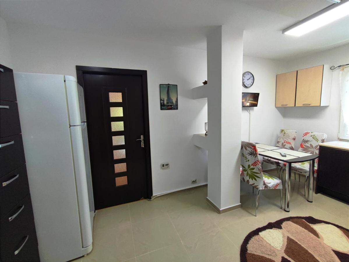 Deea Daire Orşova Dış mekan fotoğraf